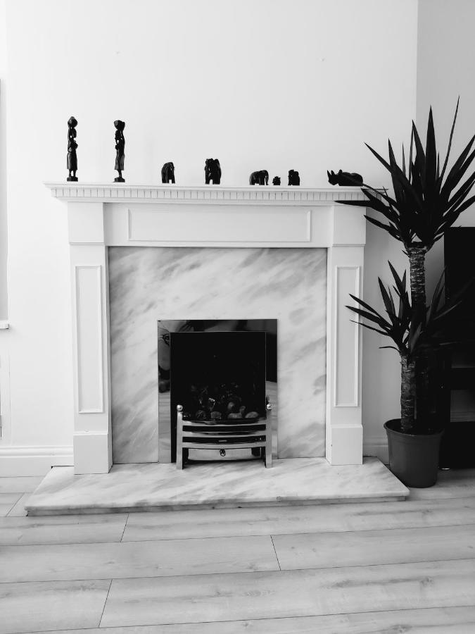 Gorgeous Stylish Cheri Victorian House In Manchester Villa Esterno foto